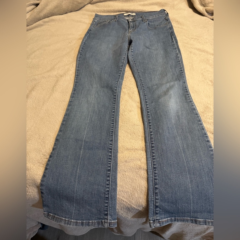 Levis boot cut jeans 515 style